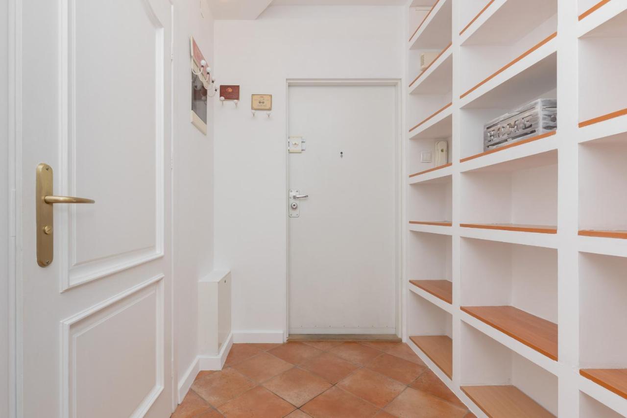 Cozy Apartment With Parking In Warsaw Ursus By Noclegi Renters ภายนอก รูปภาพ