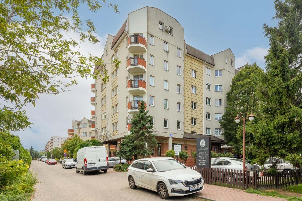 Cozy Apartment With Parking In Warsaw Ursus By Noclegi Renters ภายนอก รูปภาพ